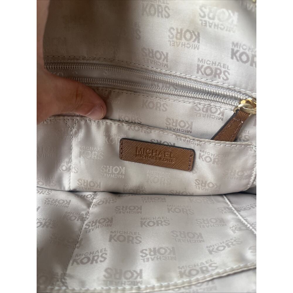MICHAEL KORS Sandrine Saffiano Satchel Purse Tan Zipper Crossbody Hand Bag - Picture 12 of 14